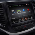 2014-Jeep-Cherokee-Limited-Uconnect